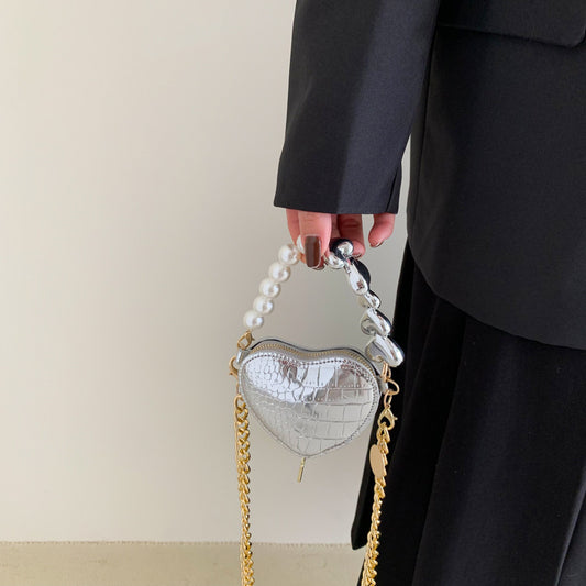 Mini Pearl Heart Chain Bag